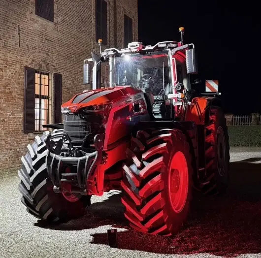 MF 8S illuminato di rosso
